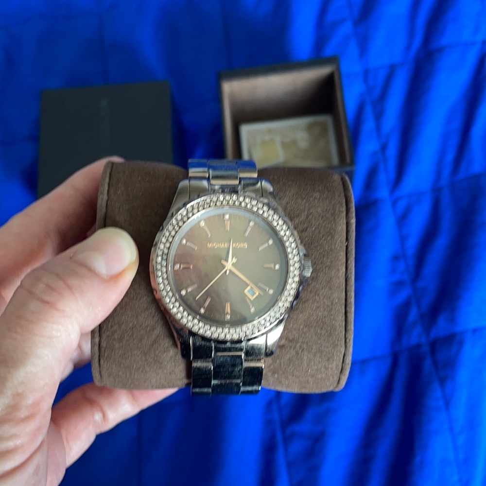 EUC Michael Kors watch
